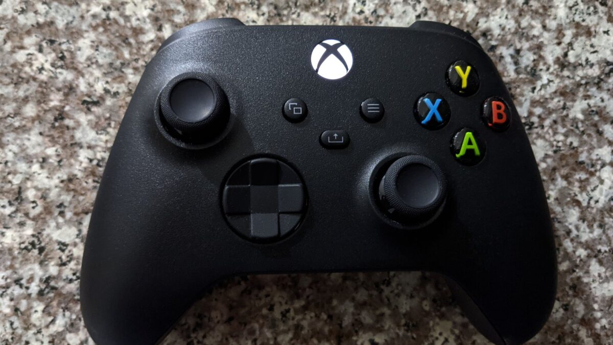 Xbox Series controller, related to Microsoft account recovery story